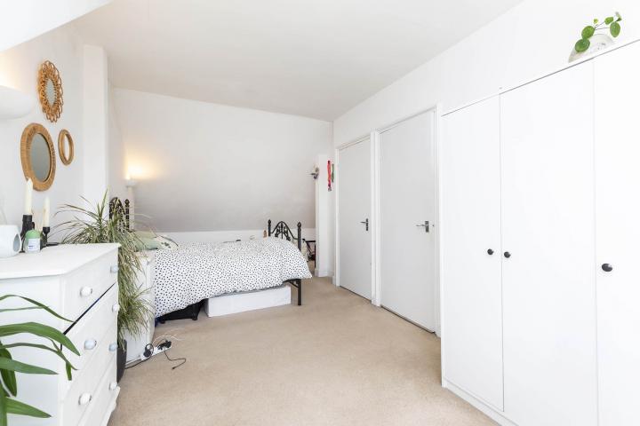 Modern Apartment Streatley Road, Kilburn